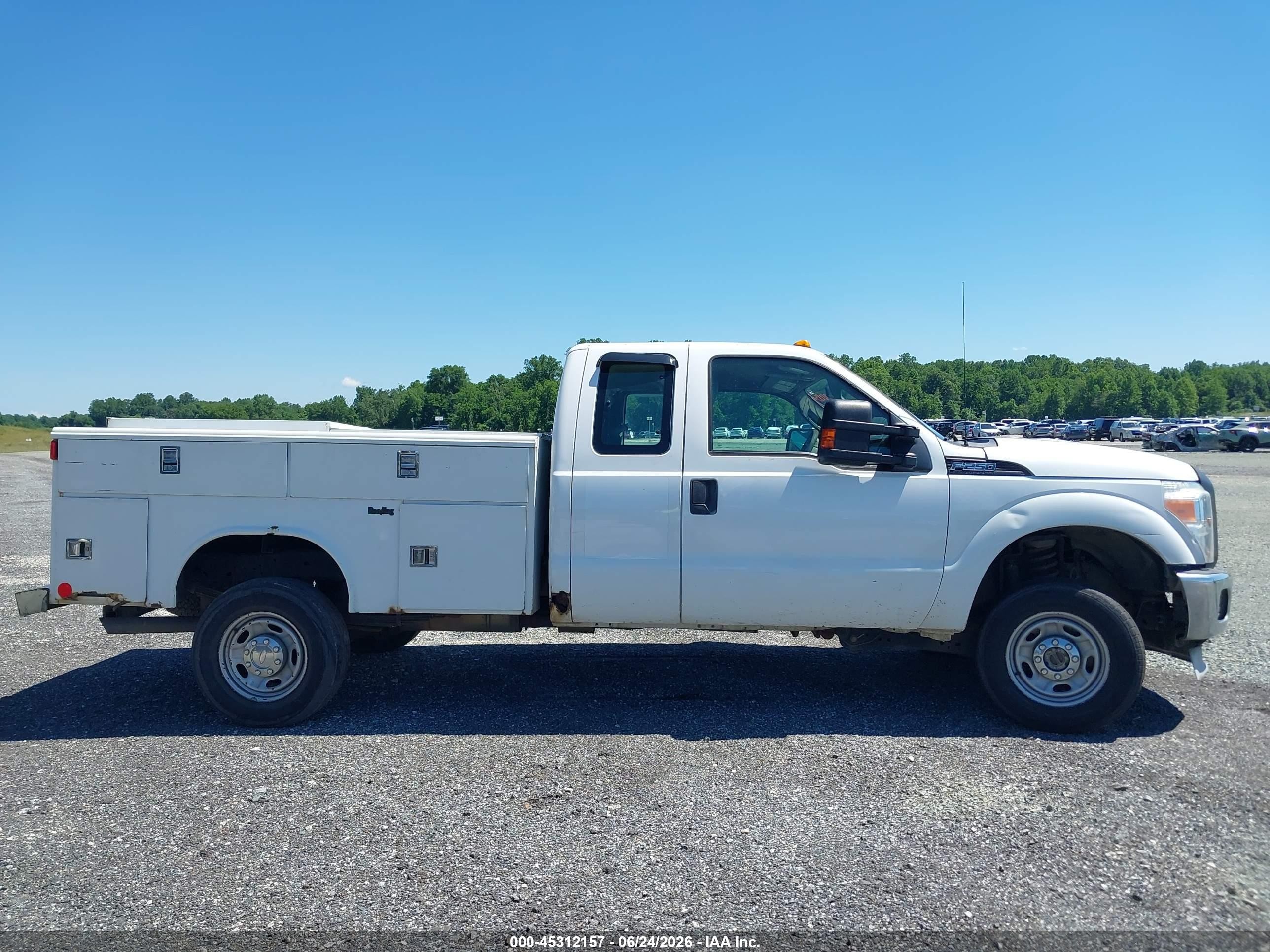 2012 Ford F-250 Xl White vin: 1FT7X2B68CEC17147