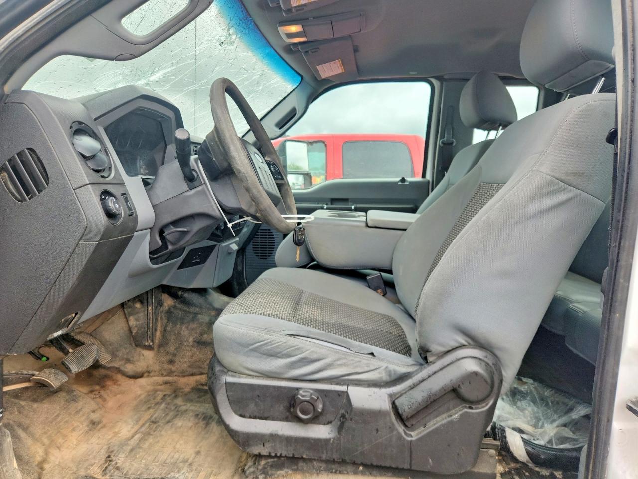 2013 Ford F250 Super Duty Белый vin: 1FT7X2B68DEA93575