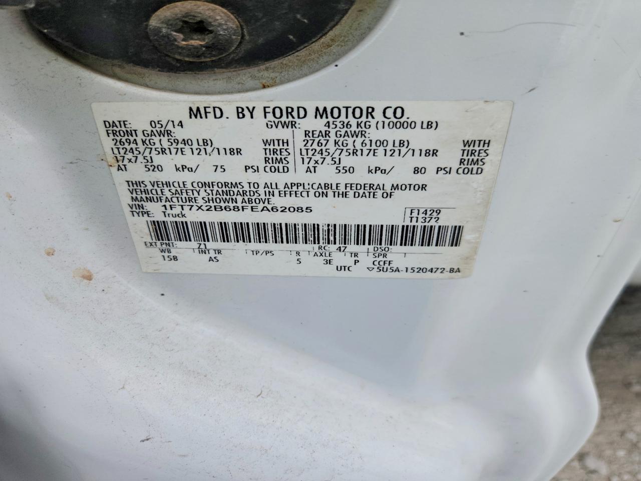 2015 Ford F250 Super Duty White vin: 1FT7X2B68FEA62085