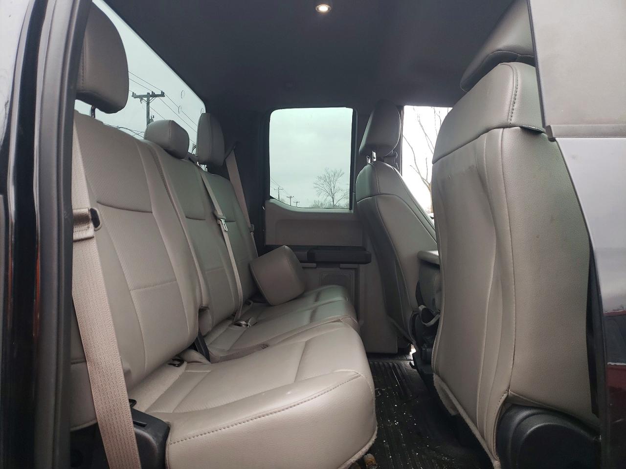 2017 Ford F250 Super Duty Черный vin: 1FT7X2B68HEB66840