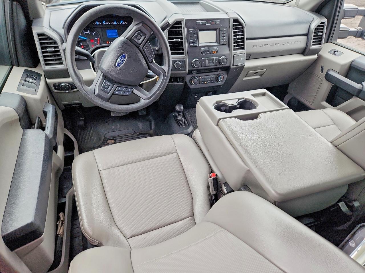 2017 Ford F250 Super Duty Черный vin: 1FT7X2B68HEB66840