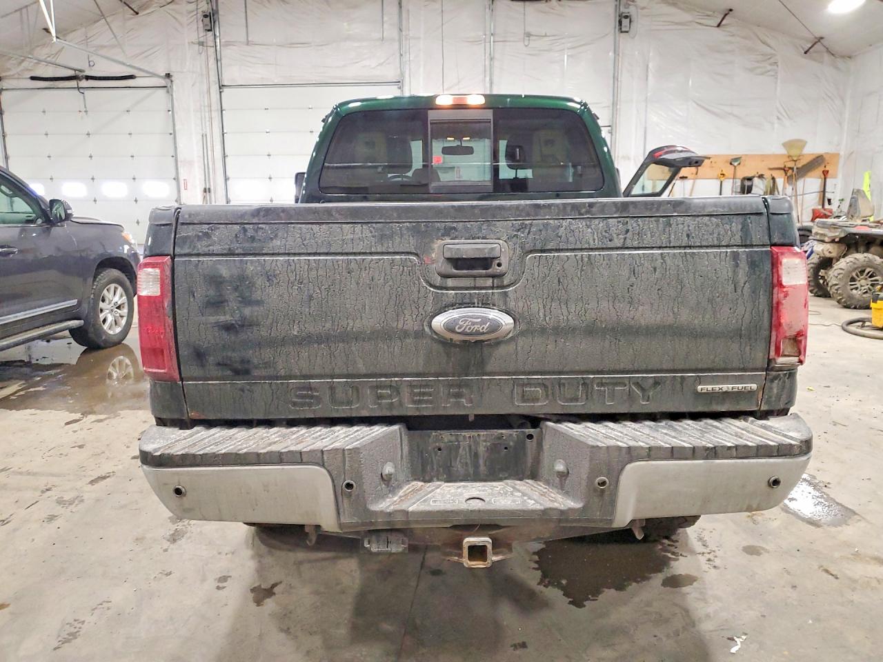 2015 Ford F250 Super Duty Green vin: 1FT7X2B69FEA37244