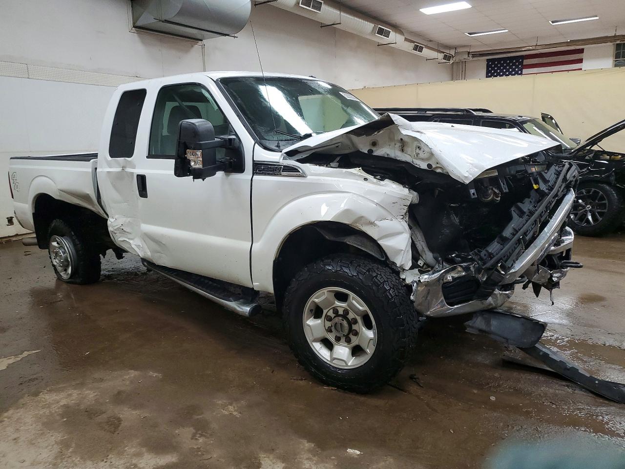 2011 Ford F250 Super Duty Белый vin: 1FT7X2B6XBEA27607