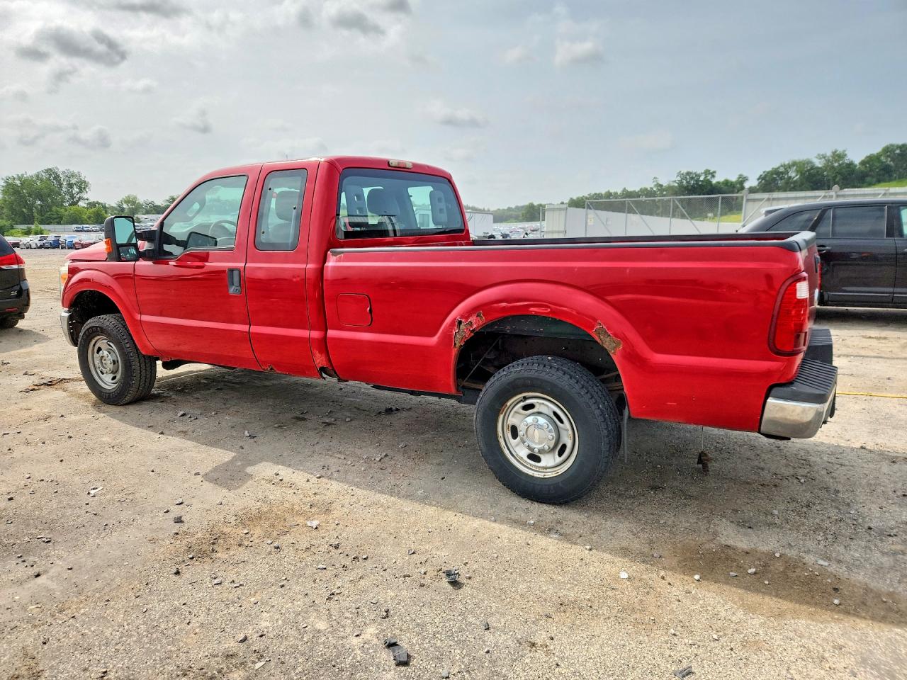 2011 Ford F250 Super Duty Red vin: 1FT7X2B6XBEA30443