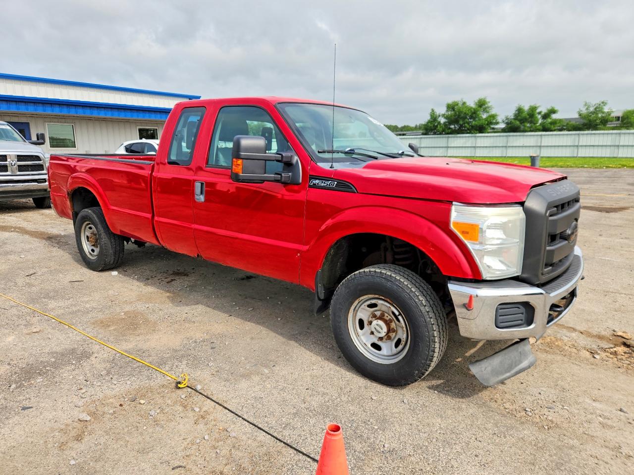 2011 Ford F250 Super Duty Red vin: 1FT7X2B6XBEA30443