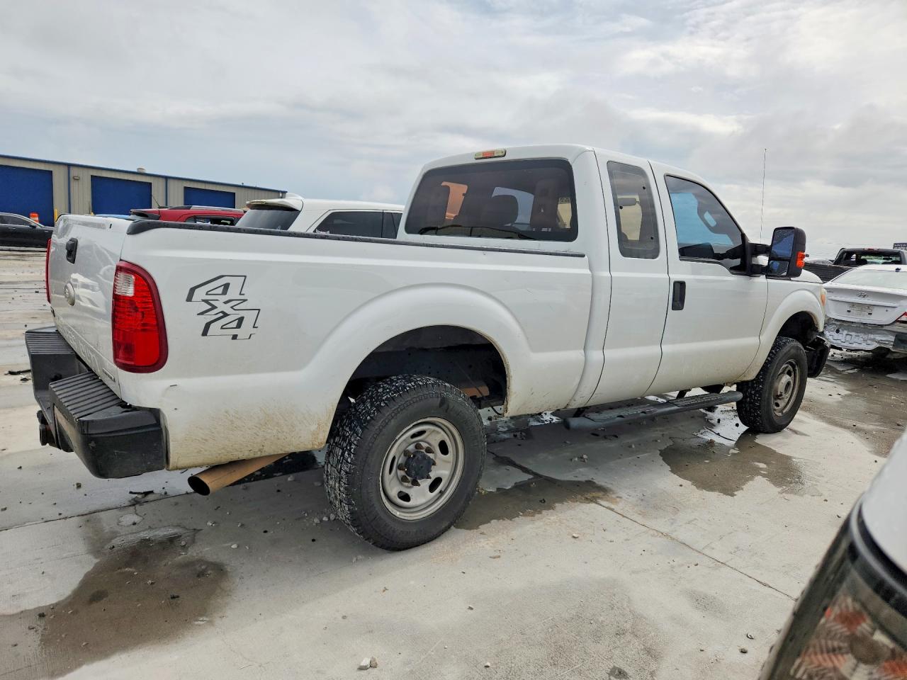 2012 Ford F250 Super Duty White vin: 1FT7X2B6XCEB89755