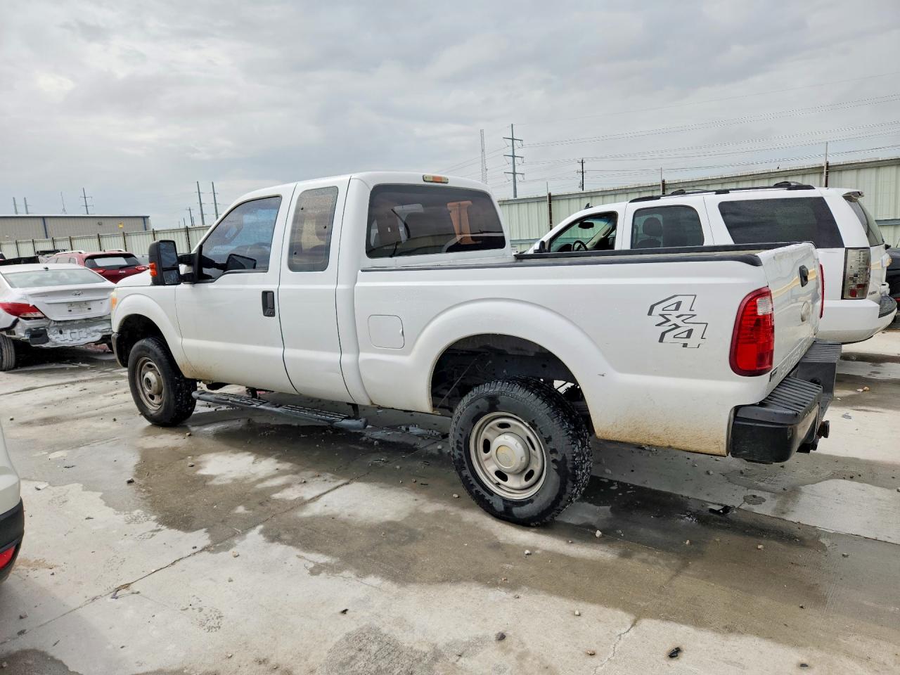 2012 Ford F250 Super Duty White vin: 1FT7X2B6XCEB89755