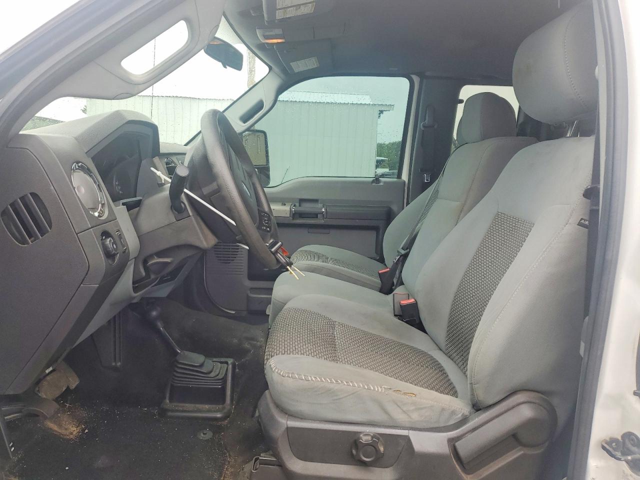 2014 Ford F250 Super Duty White vin: 1FT7X2B6XEEA34464