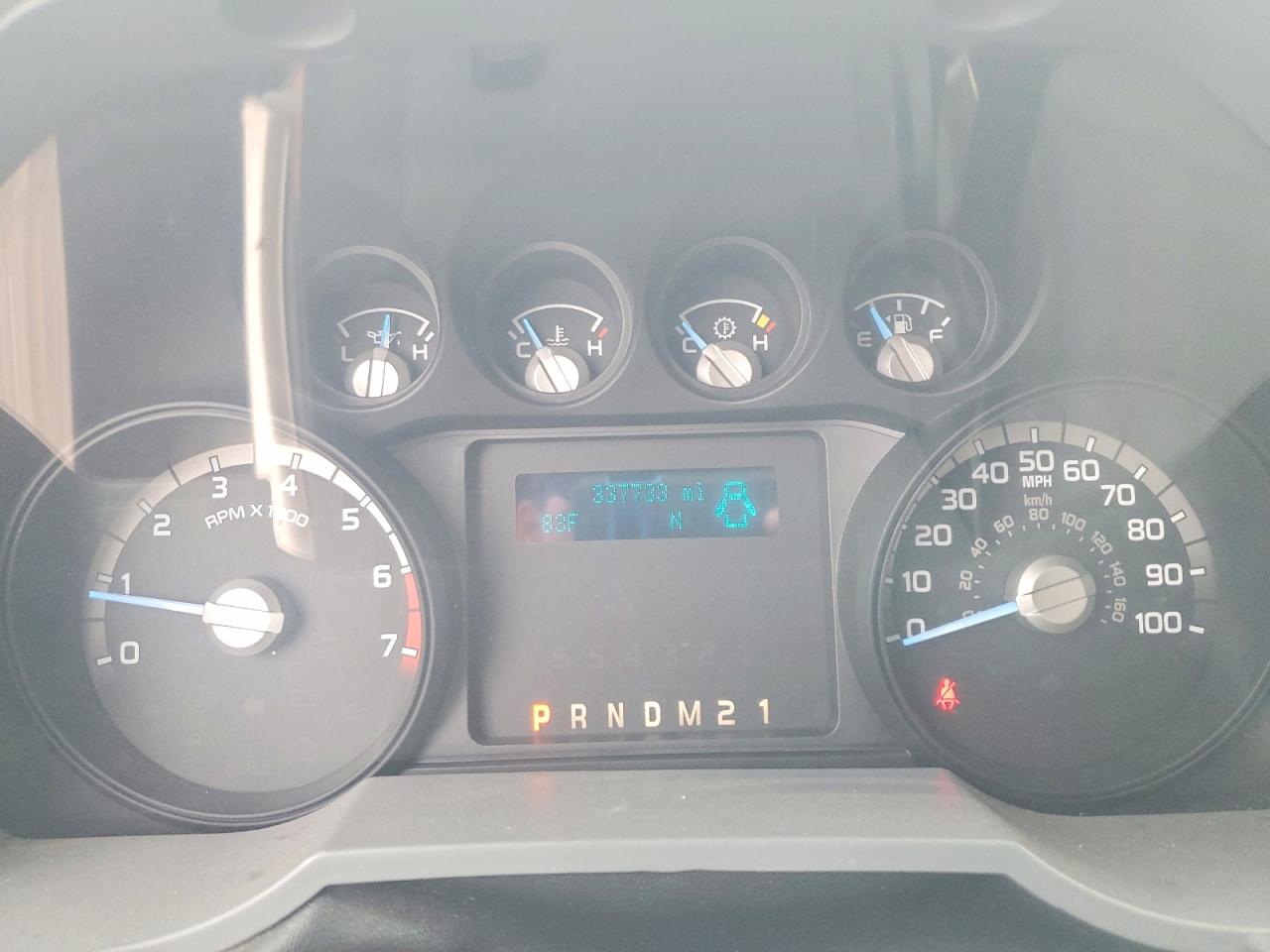 2014 Ford F250 Super Duty White vin: 1FT7X2B6XEEA34464