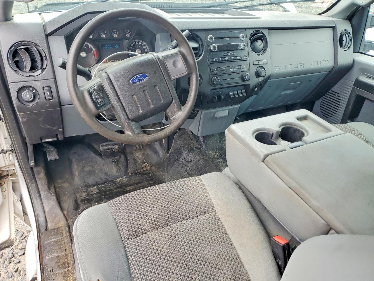 2015 Ford F250 Super Duty White vin: 1FT7X2B6XFEA30285
