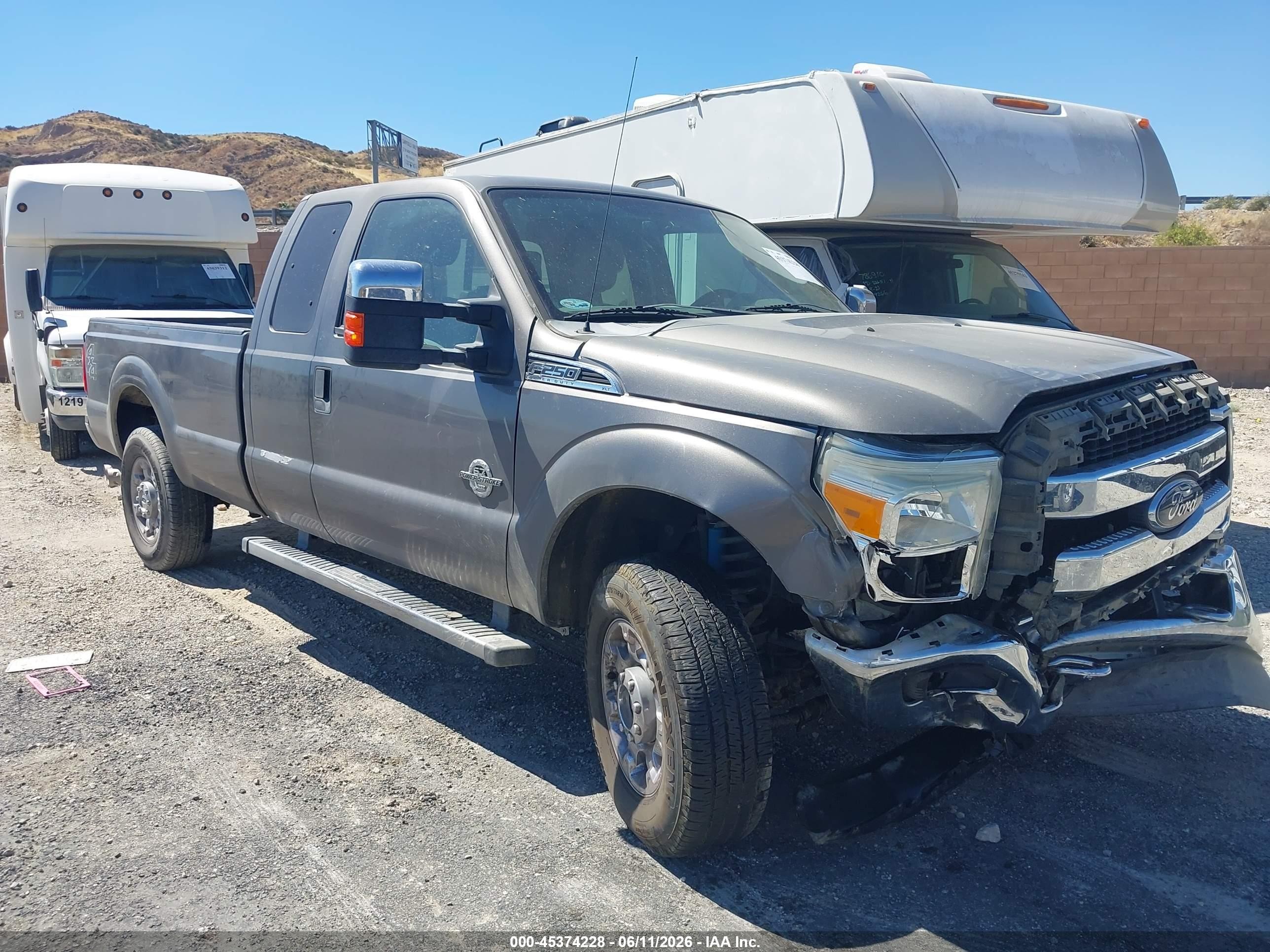2012 Ford Super Duty F-250 Srw Xlt Серый vin: 1FT7X2BT0CEB50274