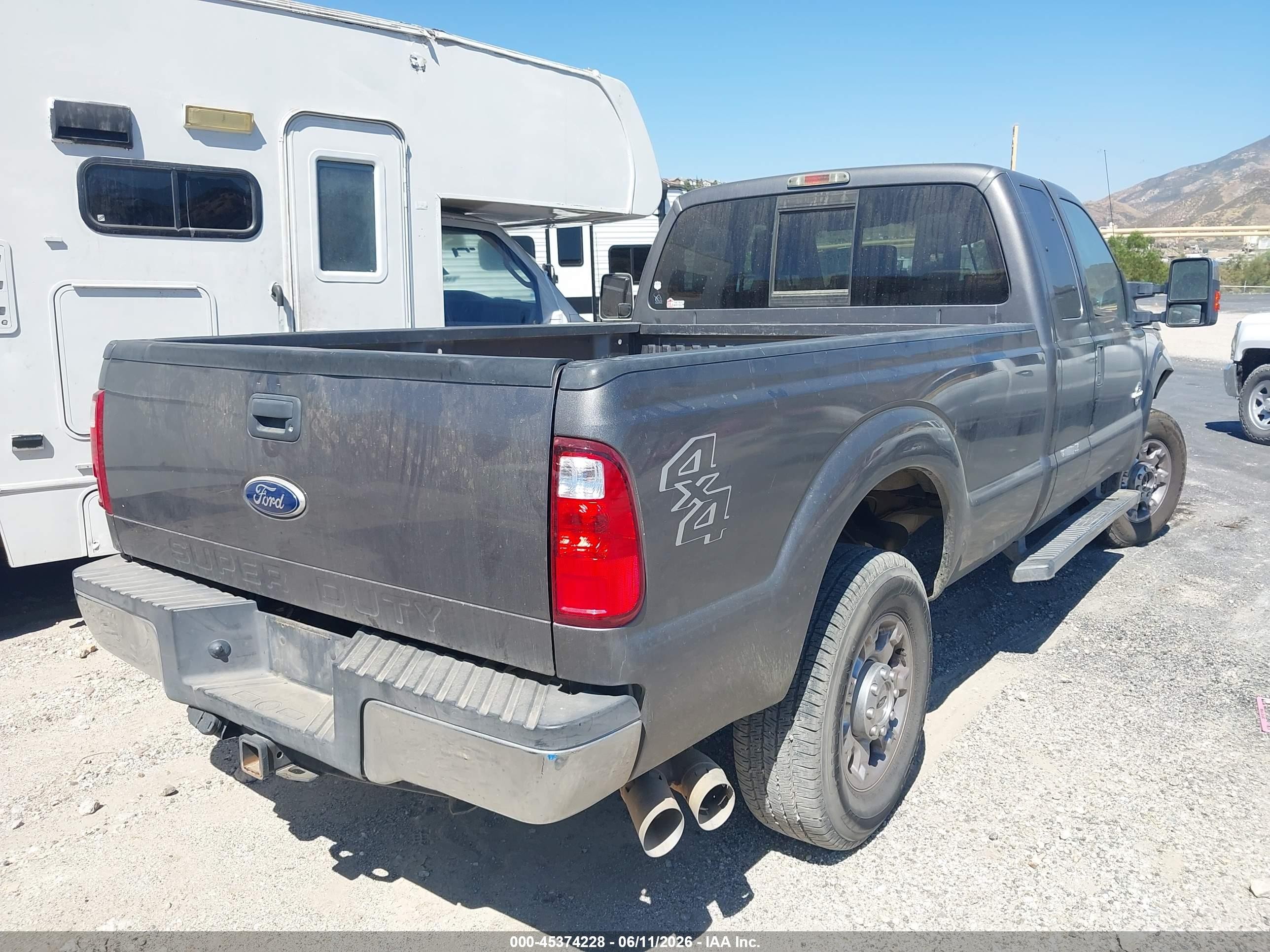 2012 Ford Super Duty F-250 Srw Xlt Серый vin: 1FT7X2BT0CEB50274