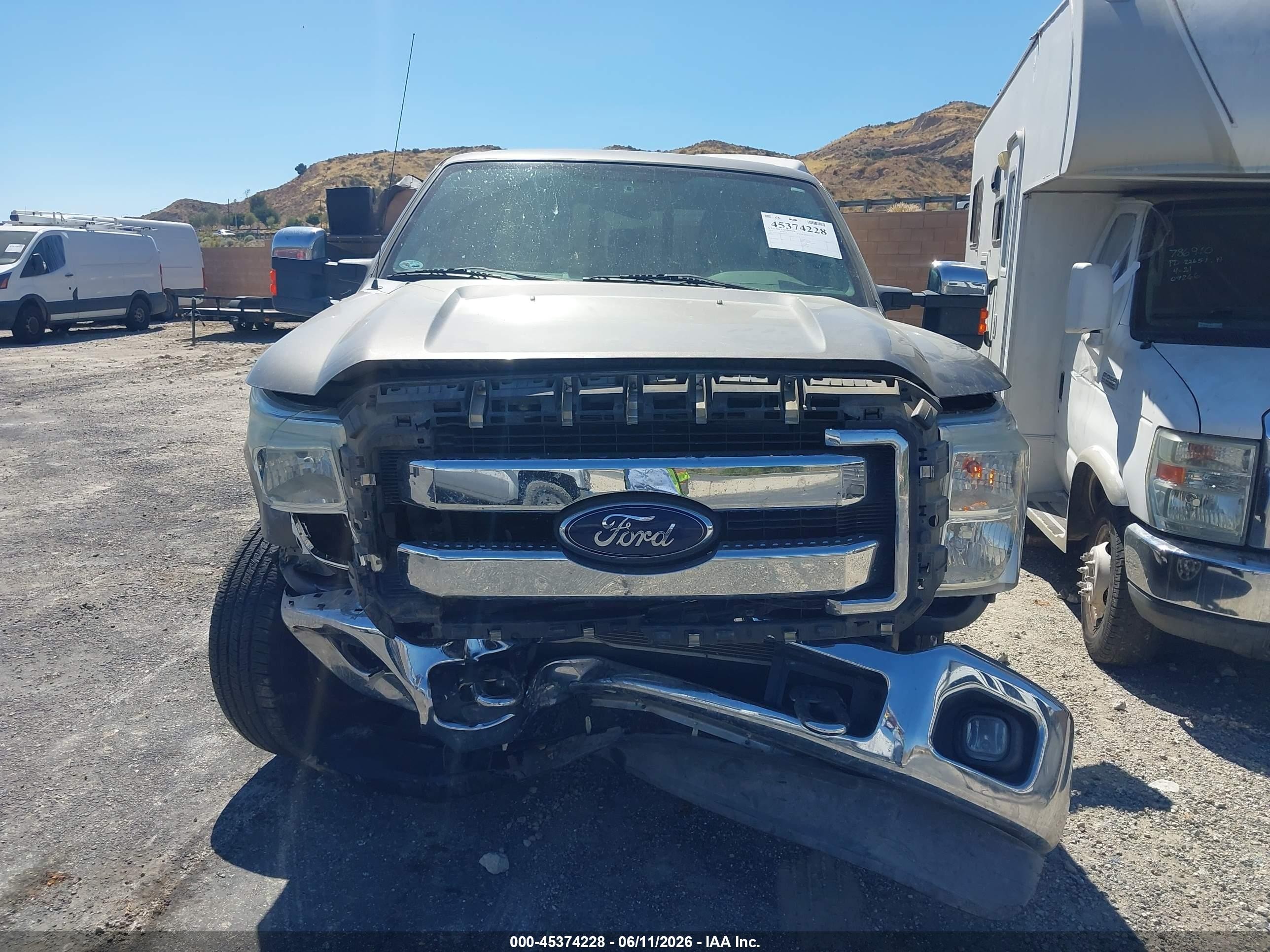2012 Ford Super Duty F-250 Srw Xlt Серый vin: 1FT7X2BT0CEB50274