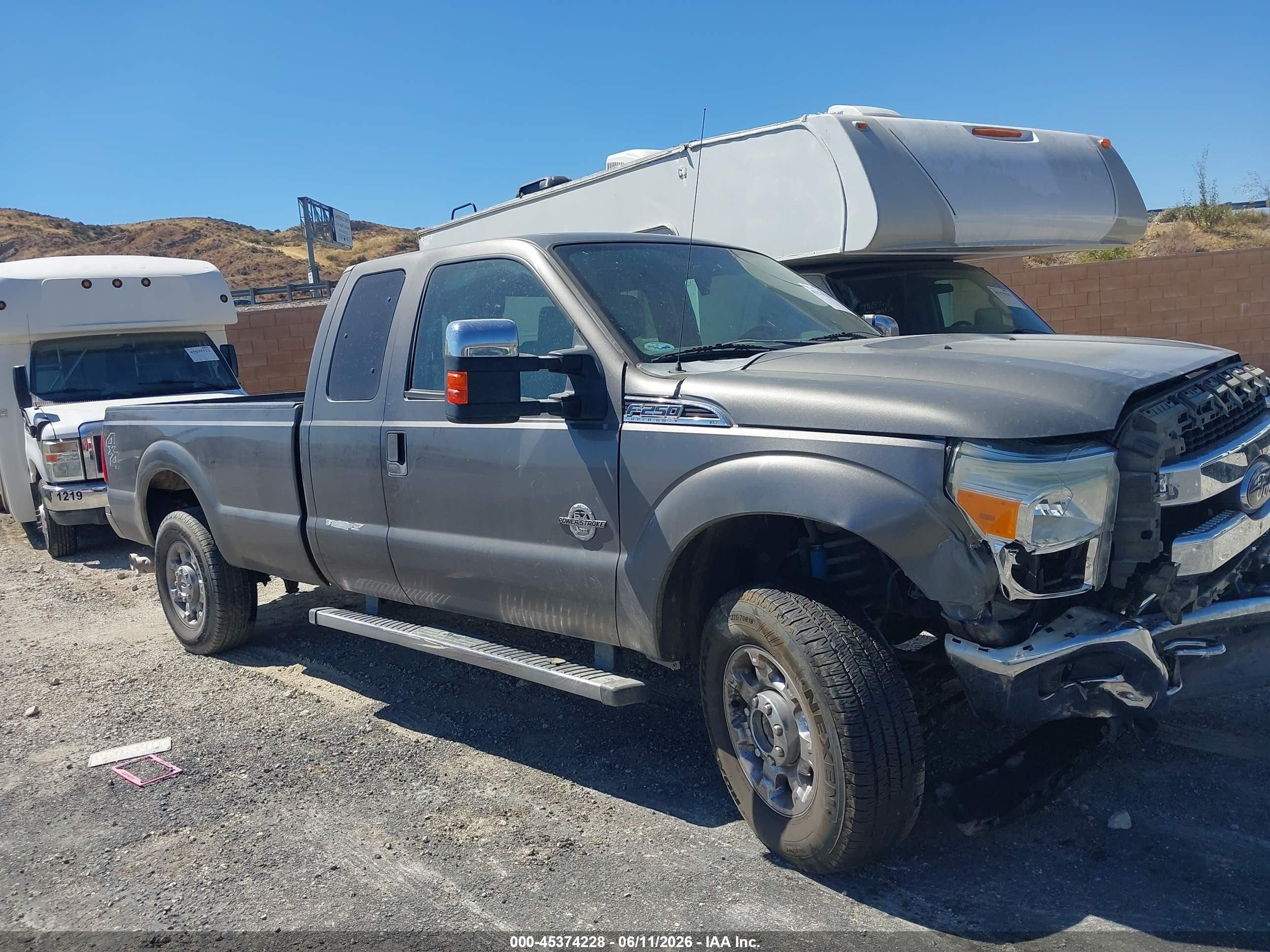 2012 Ford Super Duty F-250 Srw Xlt Серый vin: 1FT7X2BT0CEB50274