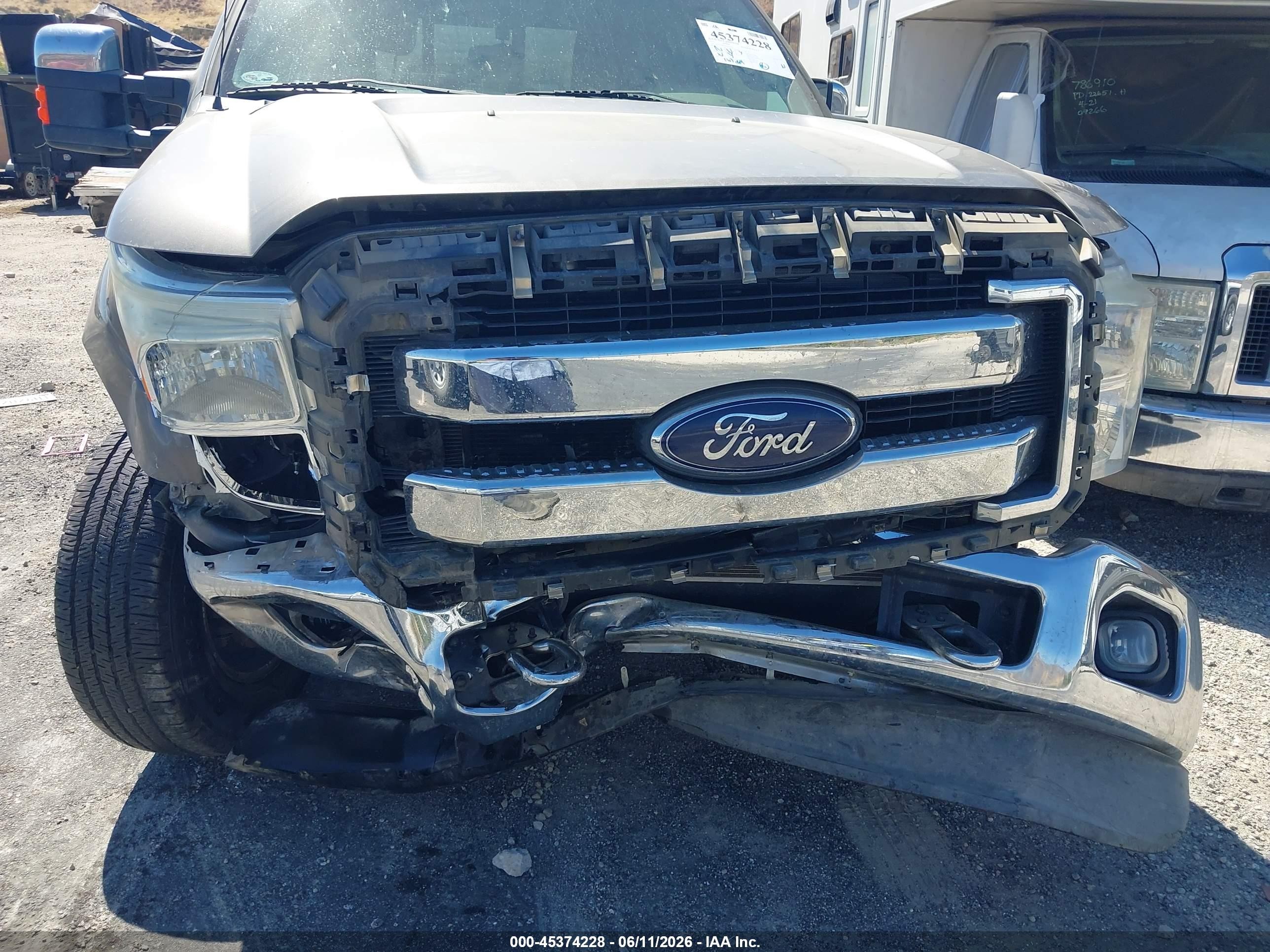 2012 Ford Super Duty F-250 Srw Xlt Серый vin: 1FT7X2BT0CEB50274