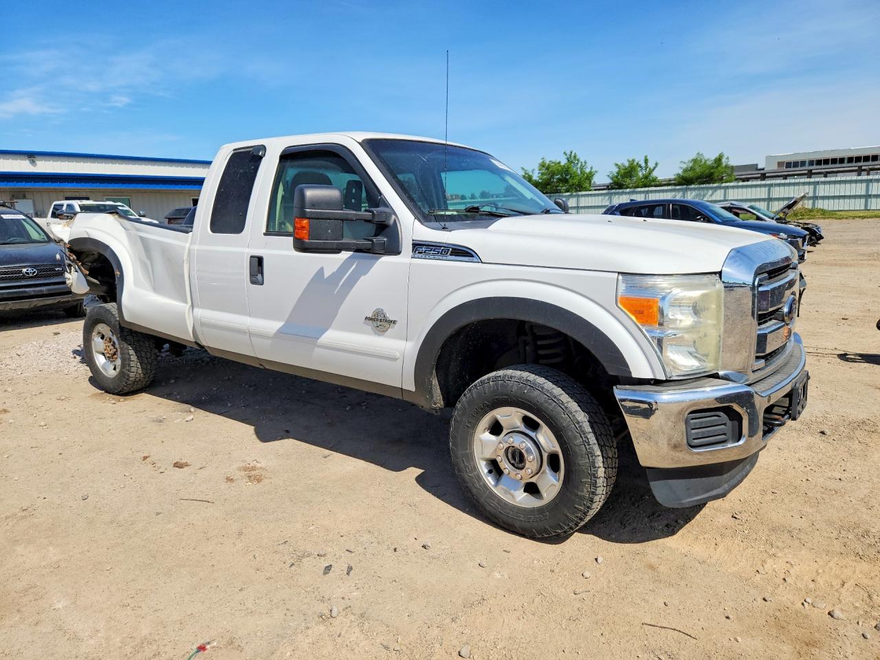 2012 Ford F250 Super Duty White vin: 1FT7X2BT0CEC55834