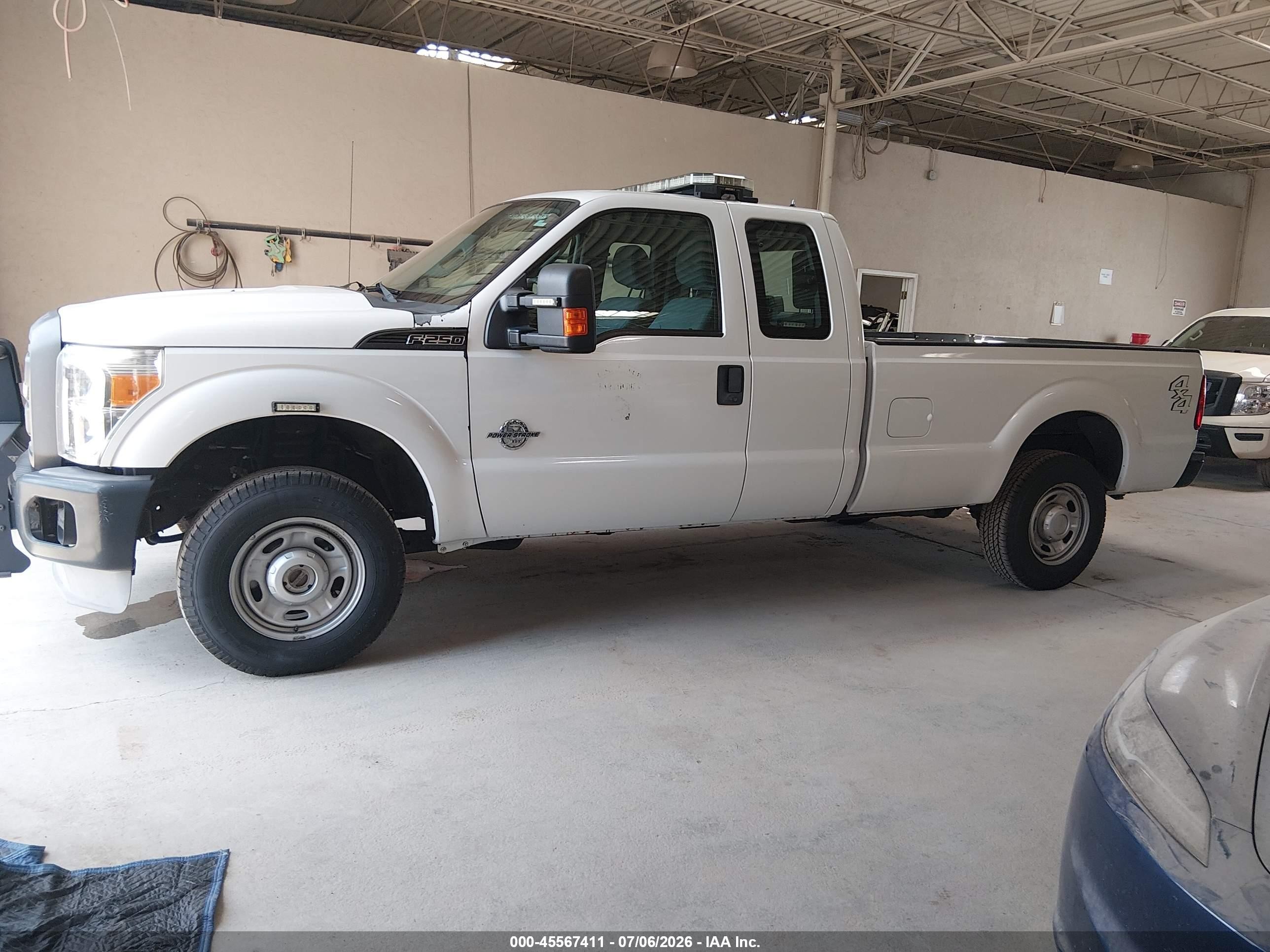 2012 Ford Super Duty F-250 Srw Lariat/xl/xlt White vin: 1FT7X2BT0CEC58166