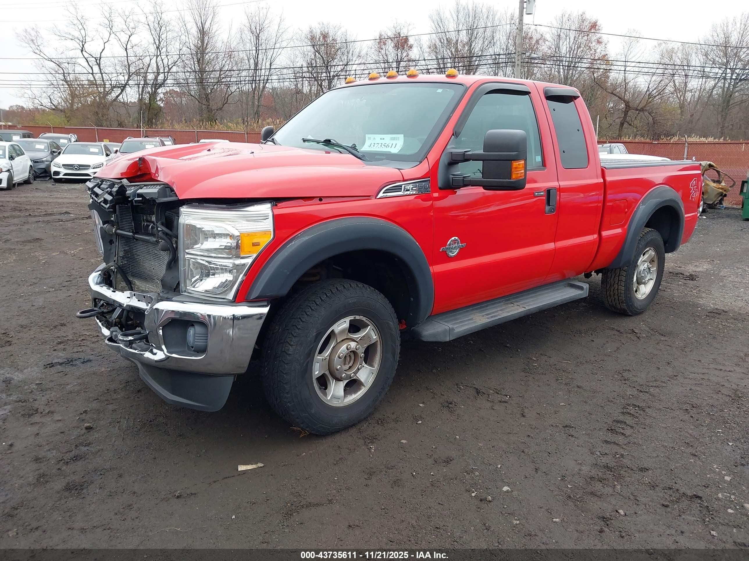 2013 Ford F-250 Xlt Red vin: 1FT7X2BT0DEB06910
