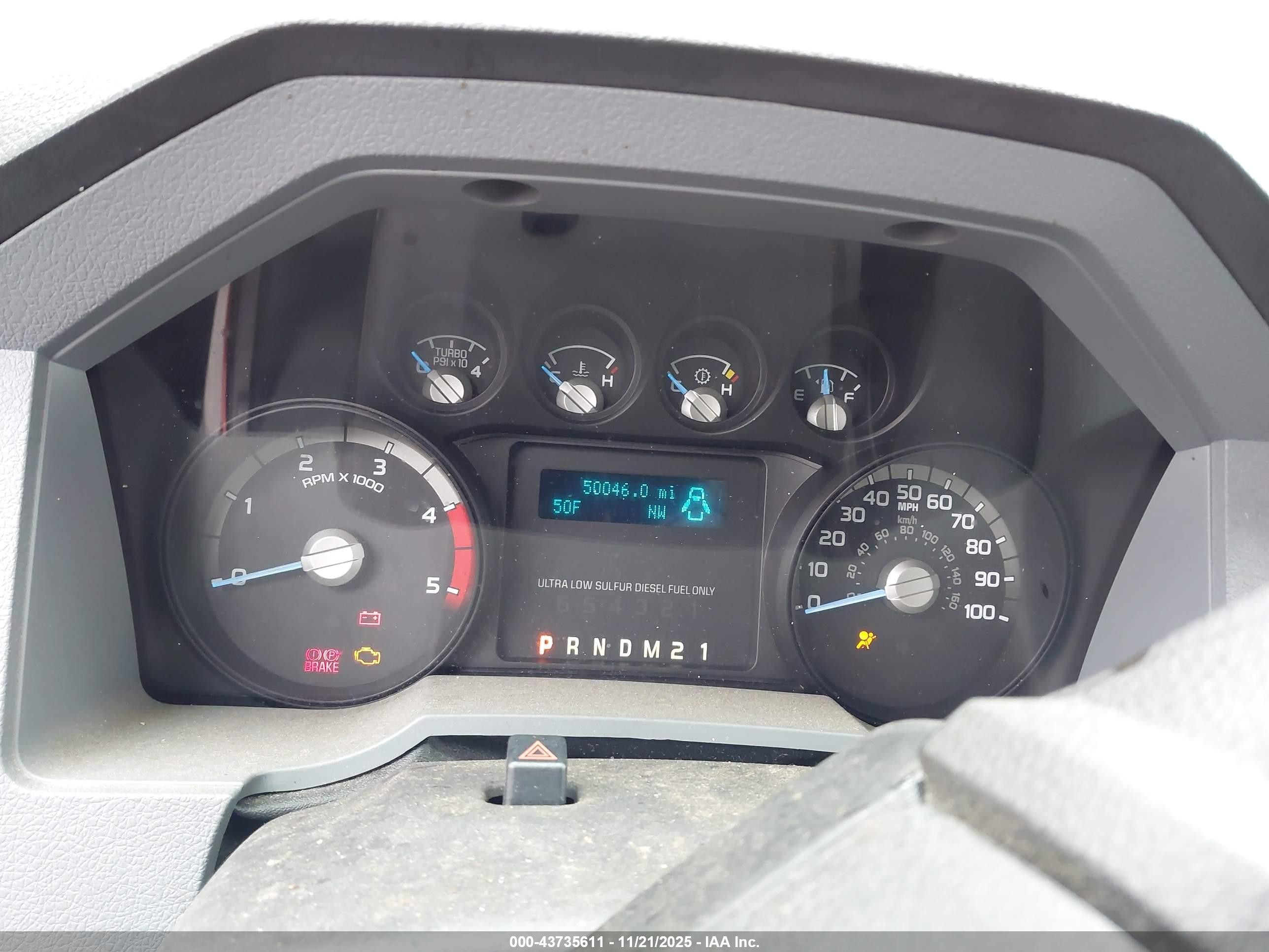 2013 Ford F-250 Xlt Red vin: 1FT7X2BT0DEB06910