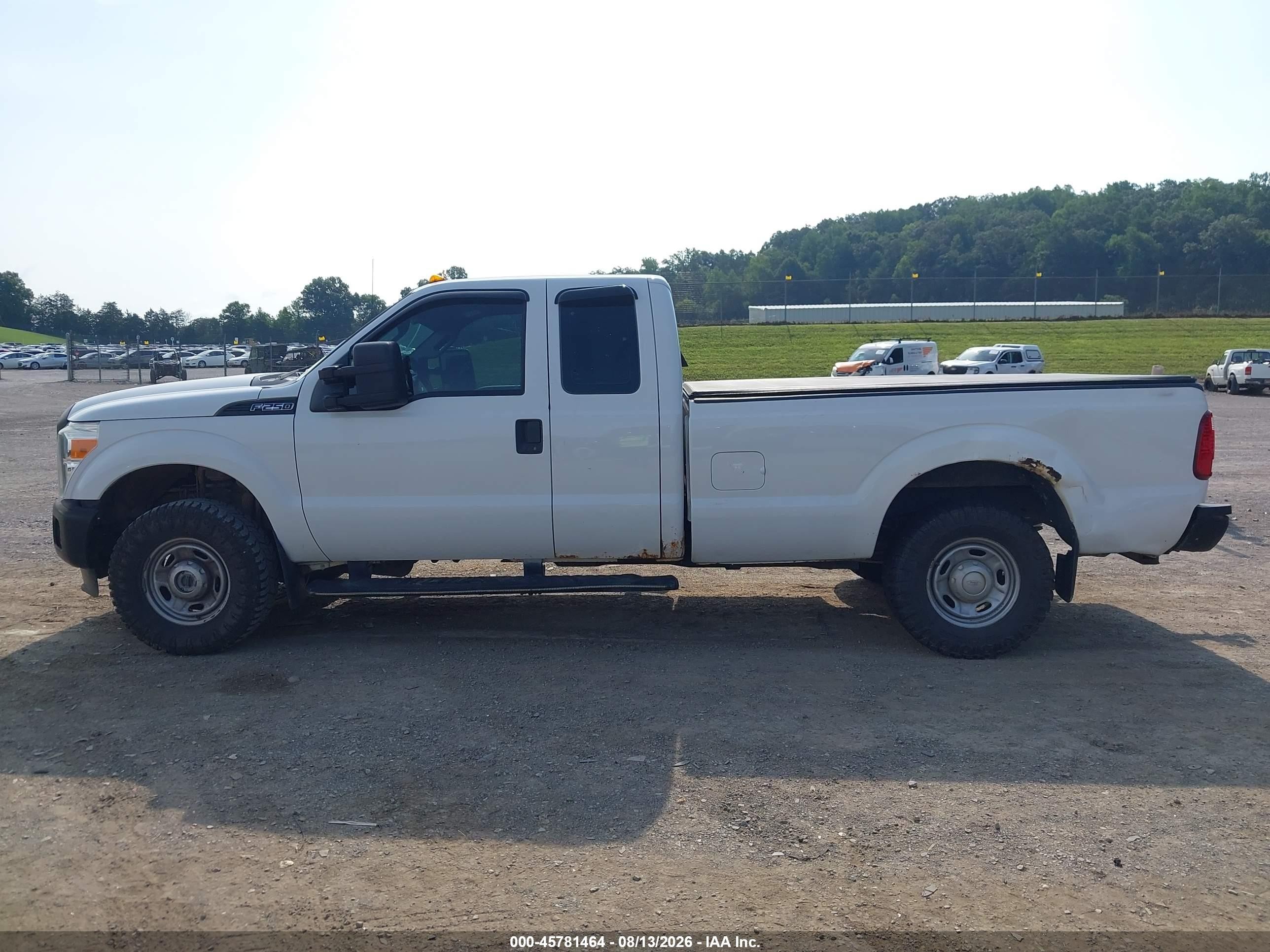 2014 Ford F-250 Xl White vin: 1FT7X2BT0EEB74710