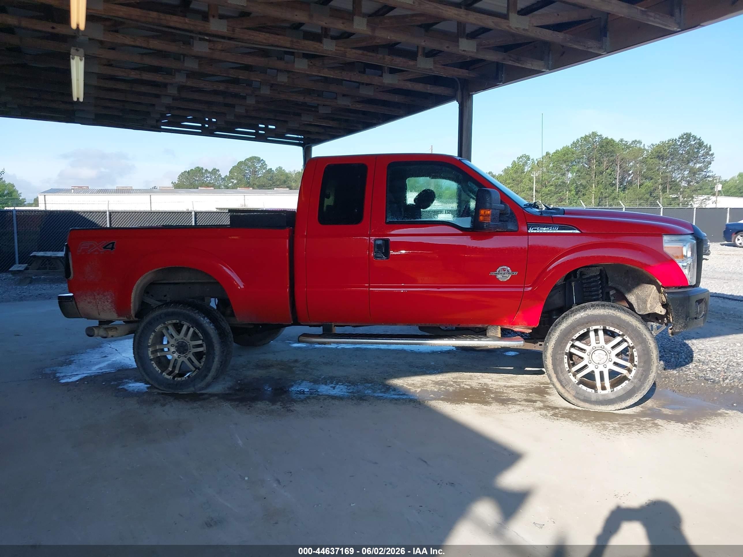 2012 Ford F-250 Xlt Red vin: 1FT7X2BT2CEA37281