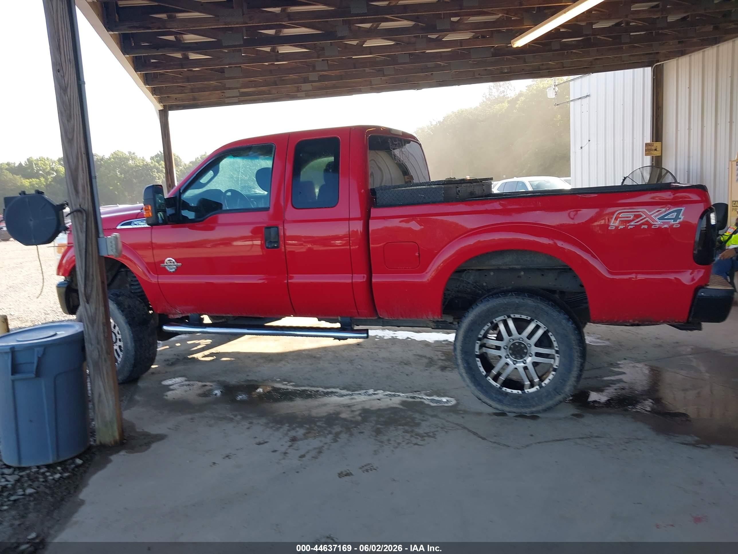 2012 Ford F-250 Xlt Red vin: 1FT7X2BT2CEA37281