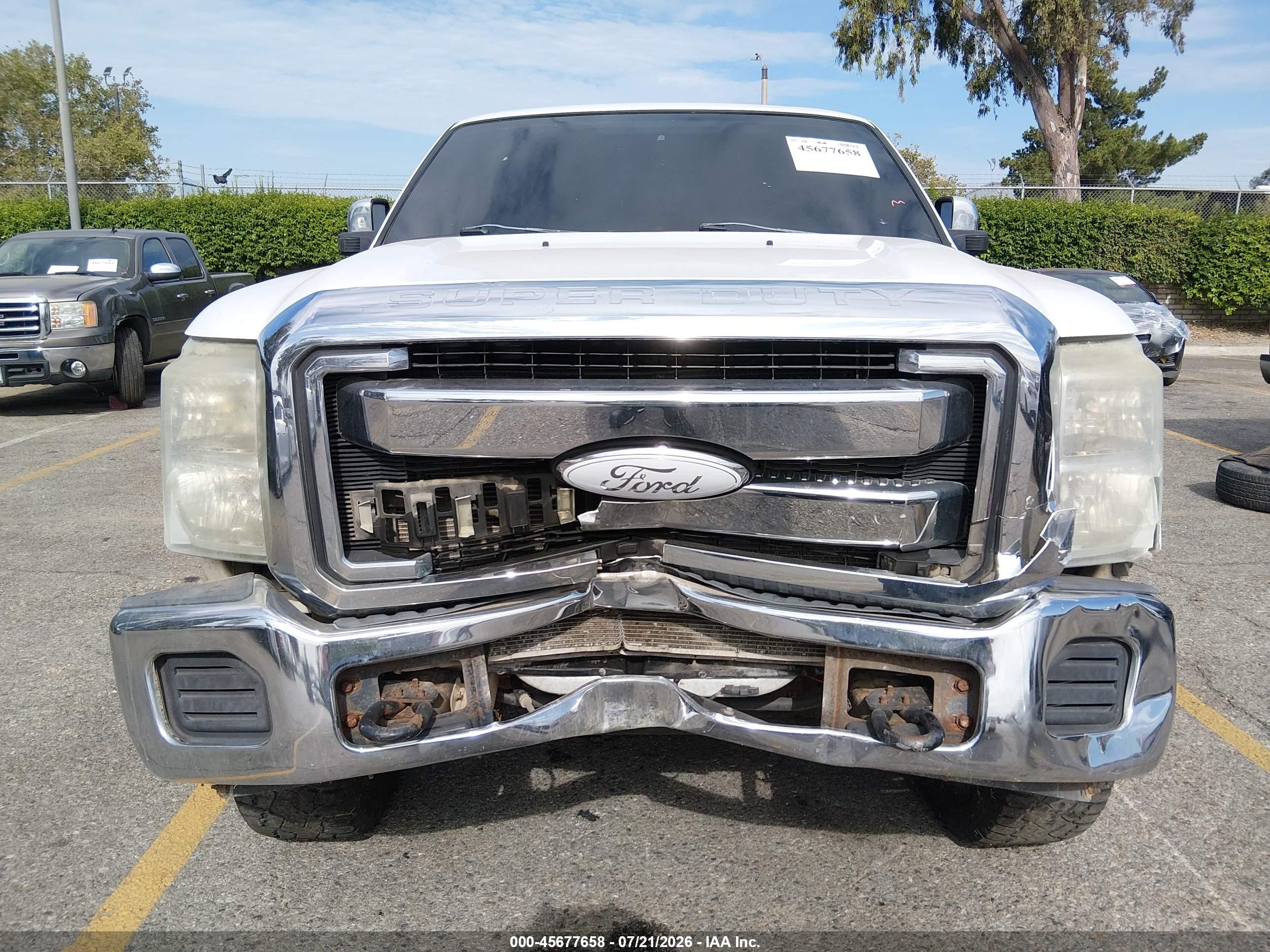 2015 Ford F-250 Xl White vin: 1FT7X2BT3FEC51975
