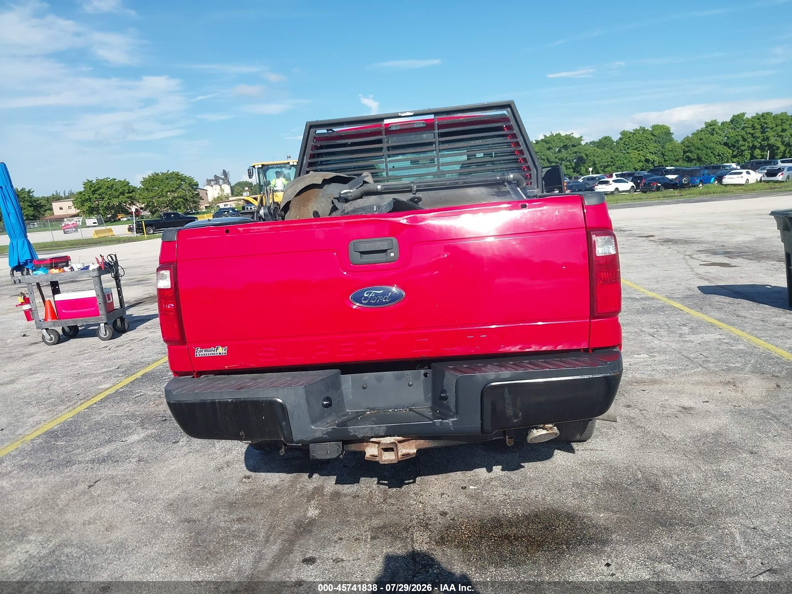 2015 Ford F-250 Xl Red vin: 1FT7X2BT4FEB81807