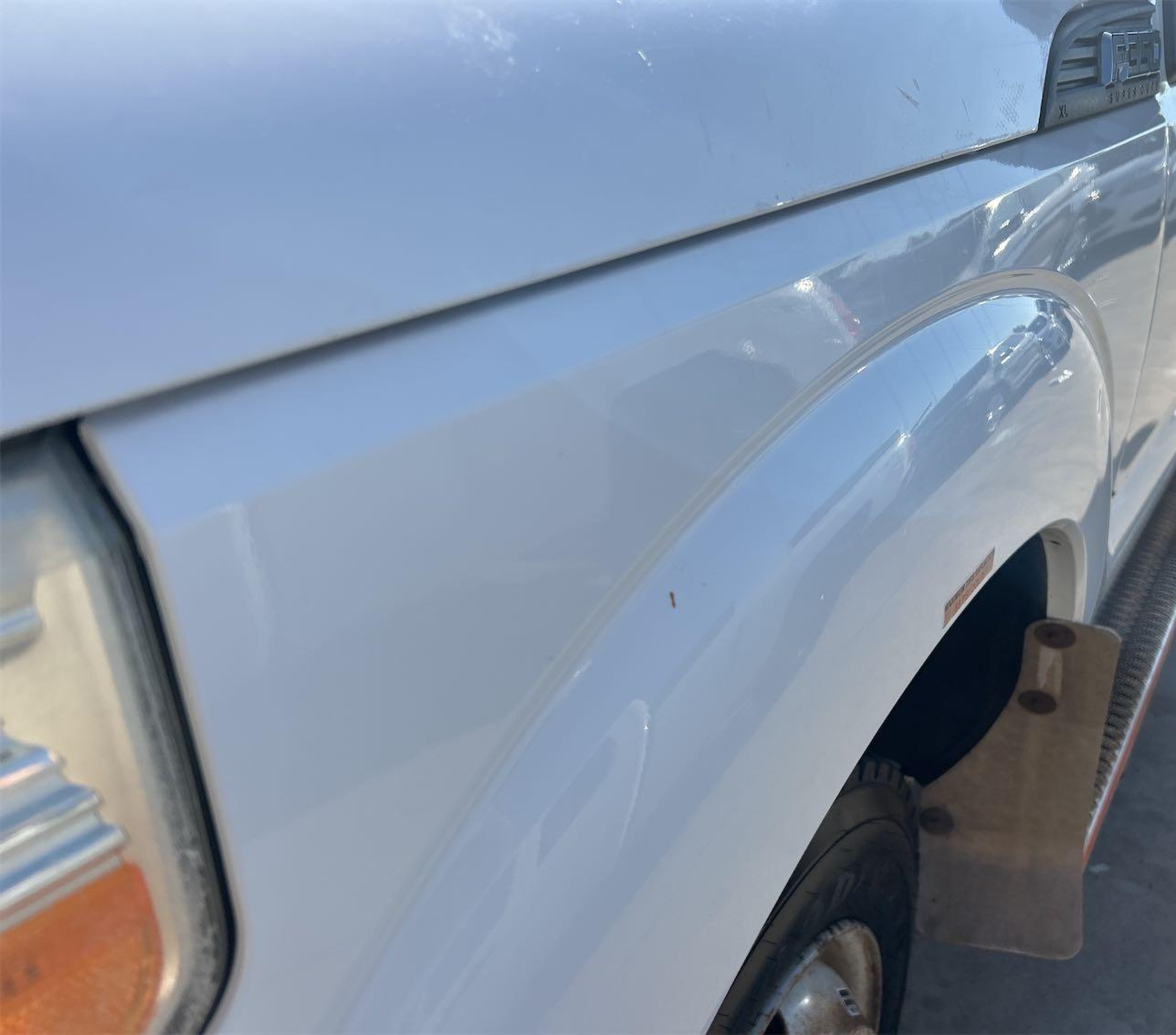 2011 Ford F-350 Xl vin: 1FT7X3B67BED10858
