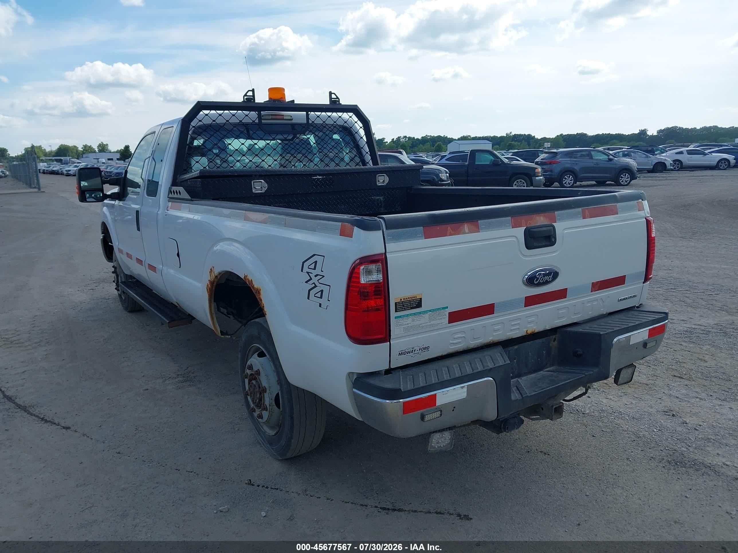 2015 Ford F-350 Xl Белый vin: 1FT7X3B69FEA71481