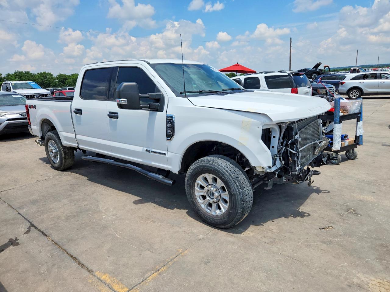 2022 Ford F250 Super Duty Белый vin: 1FT8W2BT0NEC37540