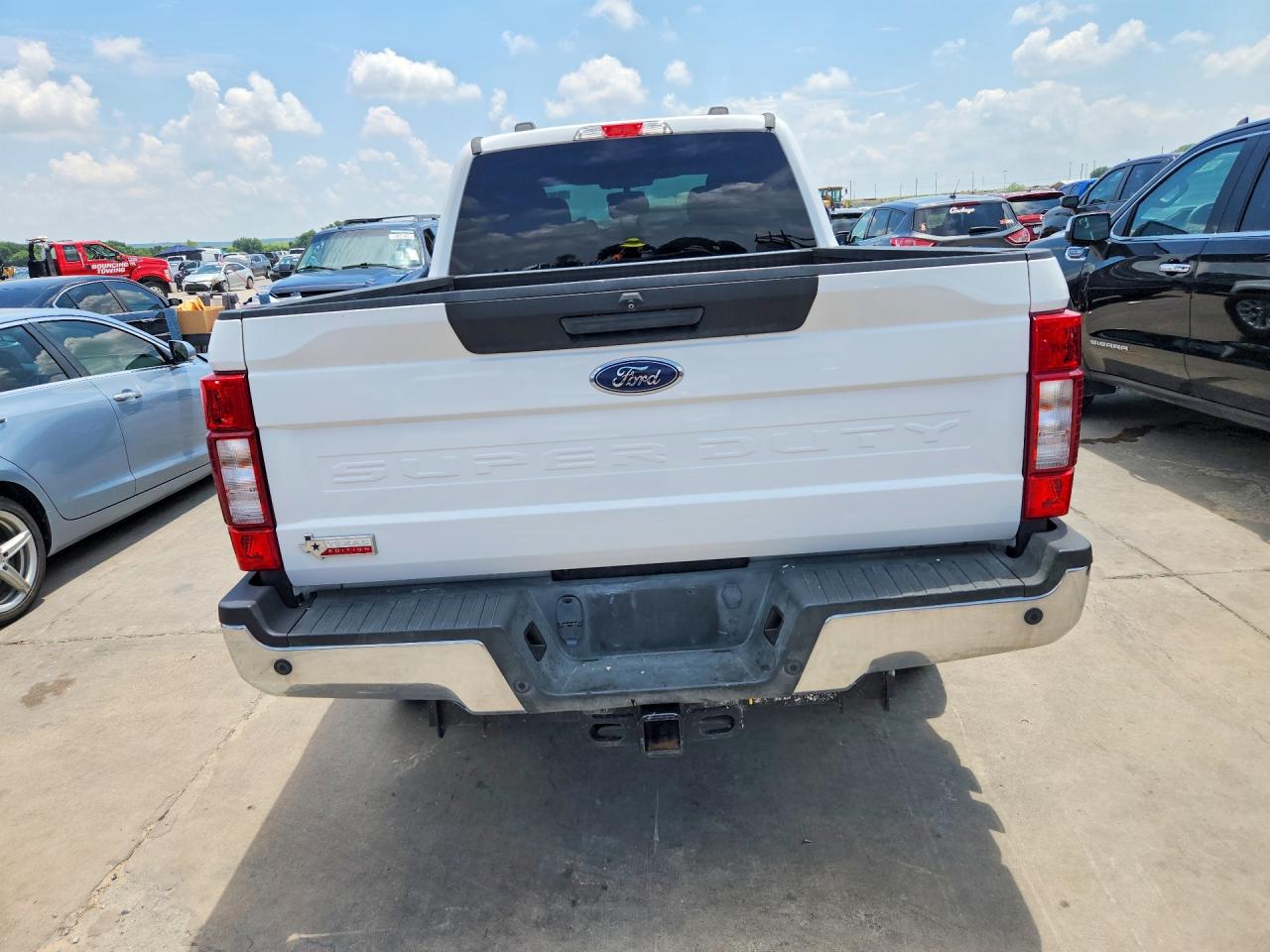 2022 Ford F250 Super Duty Белый vin: 1FT8W2BT0NEC37540