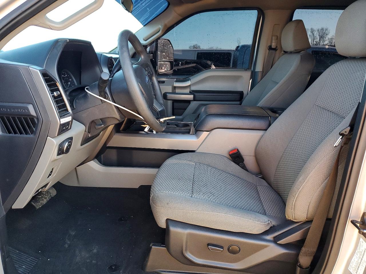 2022 Ford F250 Super Duty Silver vin: 1FT8W2BT0NEG29806
