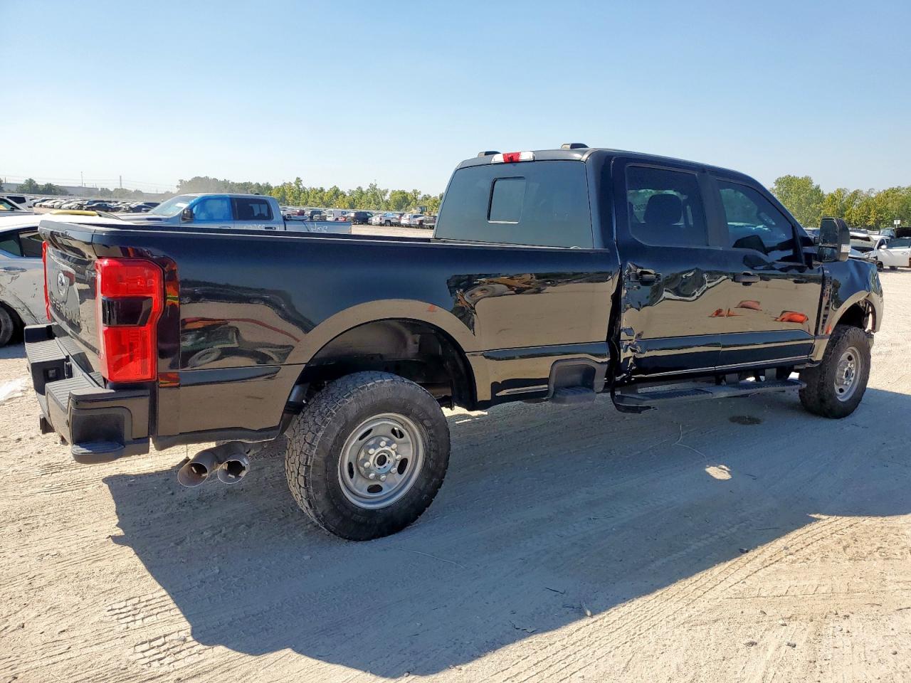 2024 Ford F250 Super Duty Black vin: 1FT8W2BT0RED01663
