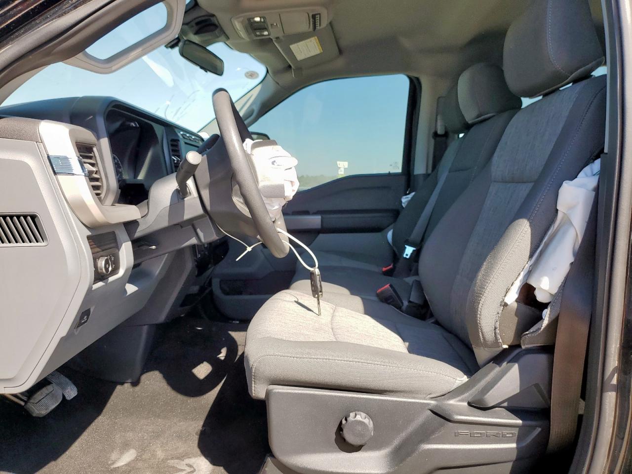 2024 Ford F250 Super Duty Black vin: 1FT8W2BT0RED01663