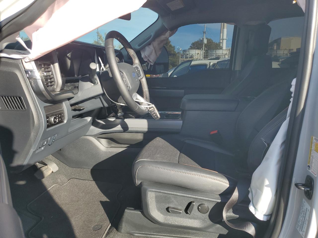 2025 Ford F250 Super Duty Gray vin: 1FT8W2BT0SEE02501