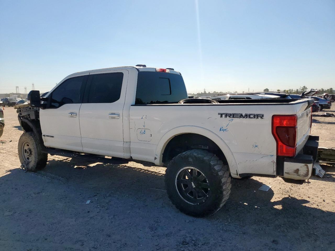 2021 Ford F250 Super Duty White vin: 1FT8W2BT4MEE07073