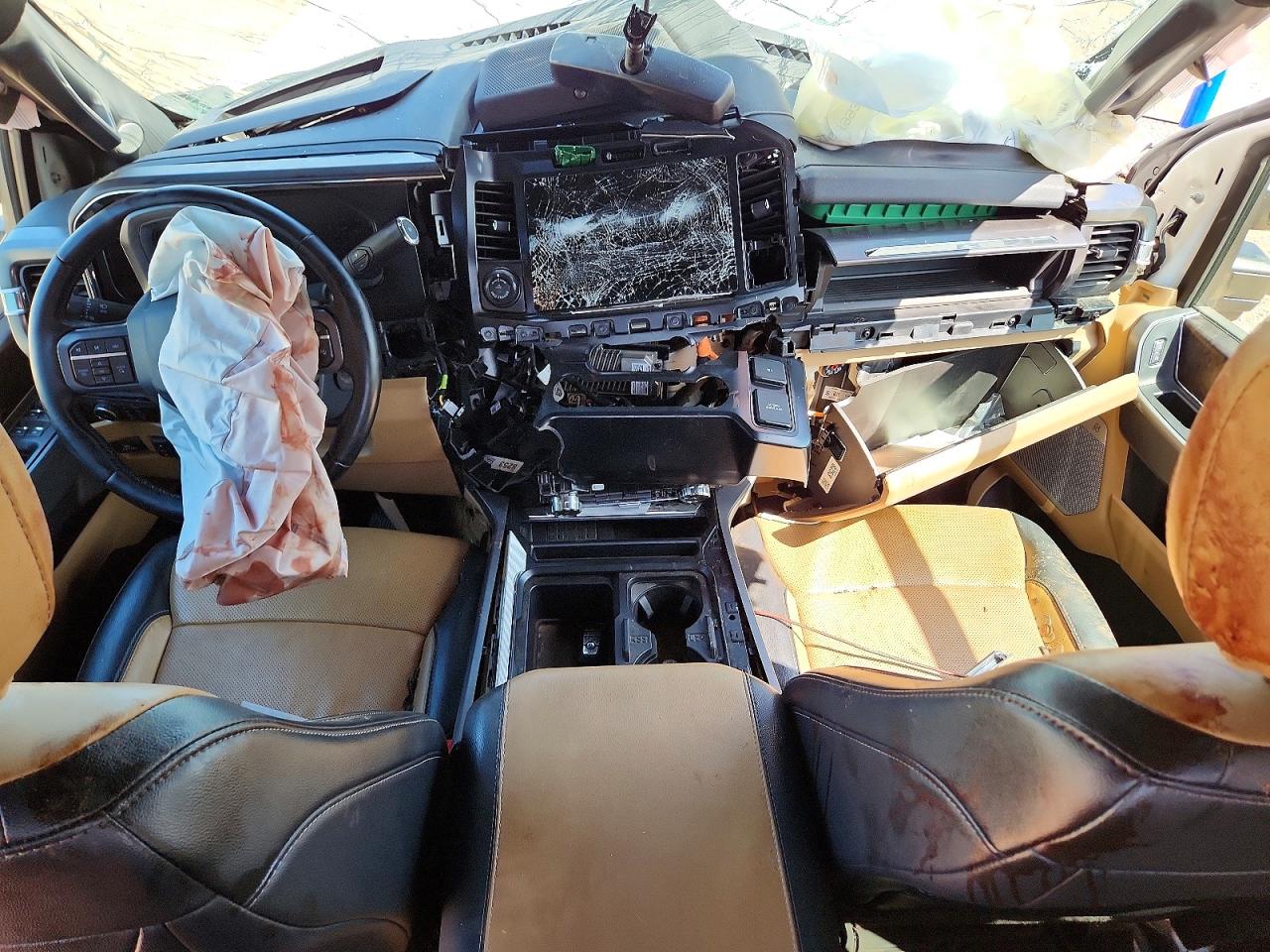 2024 Ford F250 Super Duty White vin: 1FT8W2BT6REC06878