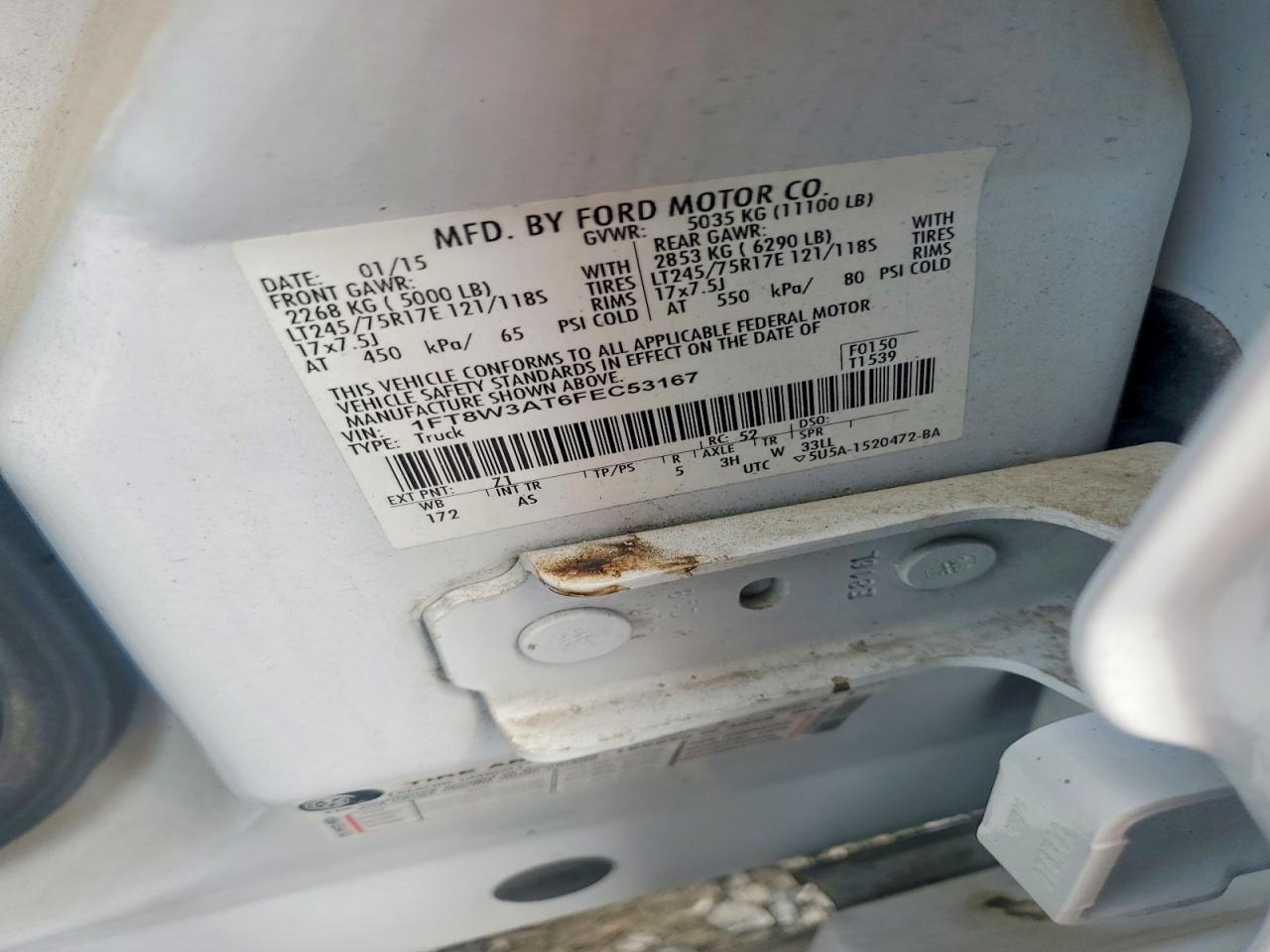 2015 Ford F350 Super Duty White vin: 1FT8W3AT6FEC53167