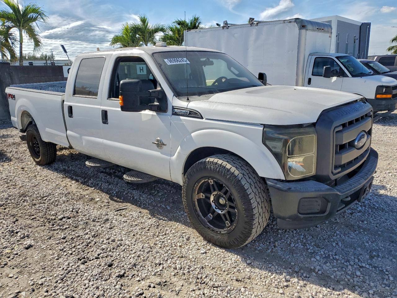2014 Ford F350 Super Duty White vin: 1FT8W3AT7EEA98238