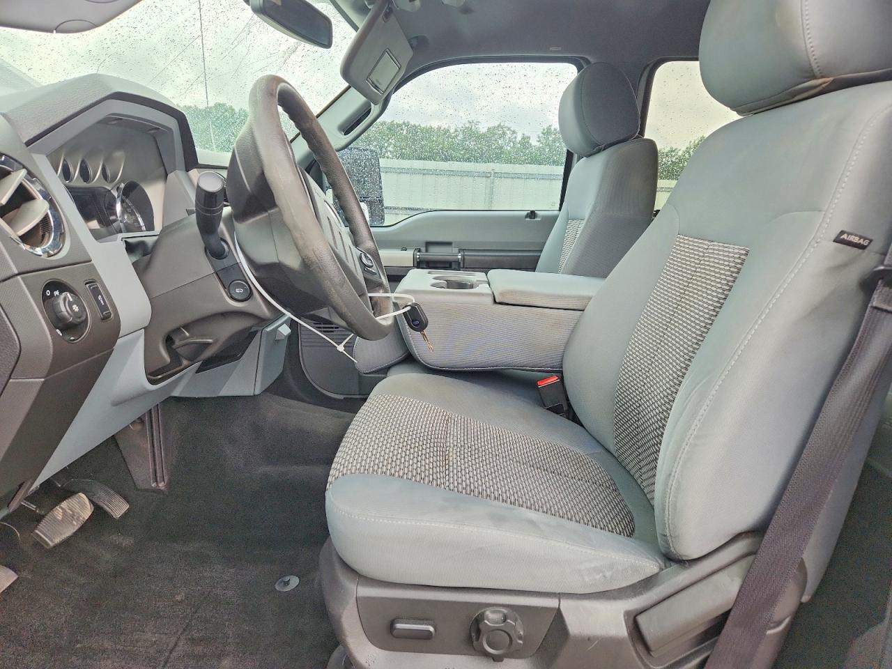 2015 Ford F350 Super Duty Silver vin: 1FT8W3B60FED08107