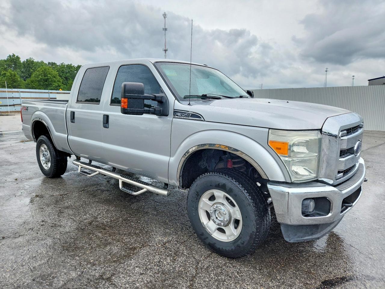 2015 Ford F350 Super Duty Silver vin: 1FT8W3B60FED08107