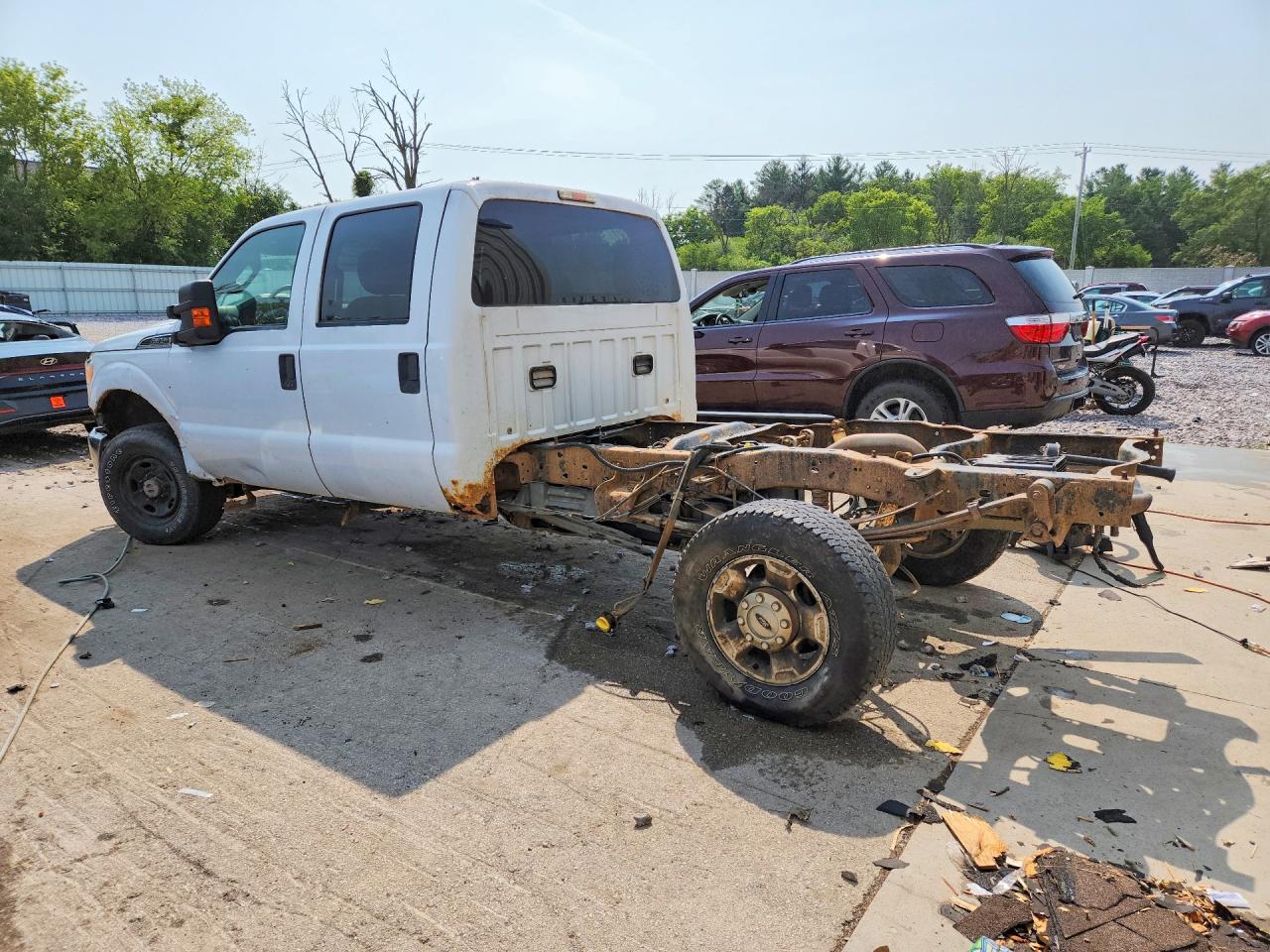 2012 Ford F350 Super Duty White vin: 1FT8W3B64CEB71121