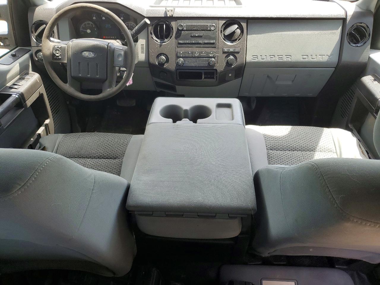 2012 Ford F350 Super Duty White vin: 1FT8W3B6XCEA10076