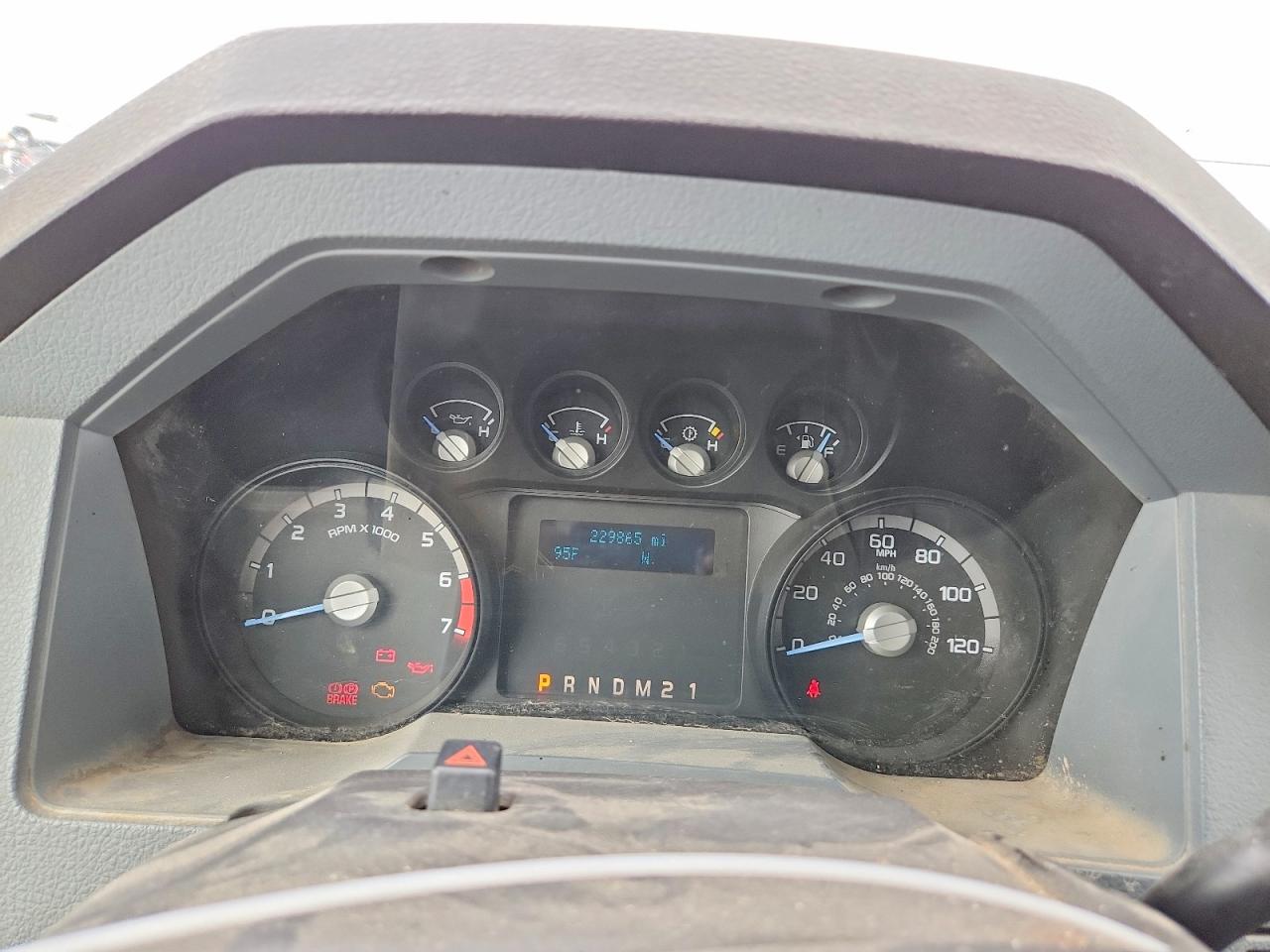 2013 Ford F350 Super Duty Белый vin: 1FT8W3B6XDEA95048