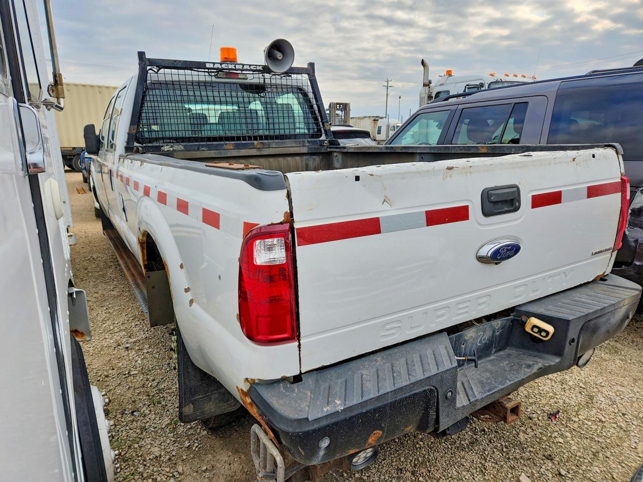 2013 Ford F350 Super Duty White vin: 1FT8W3B6XDEB16092