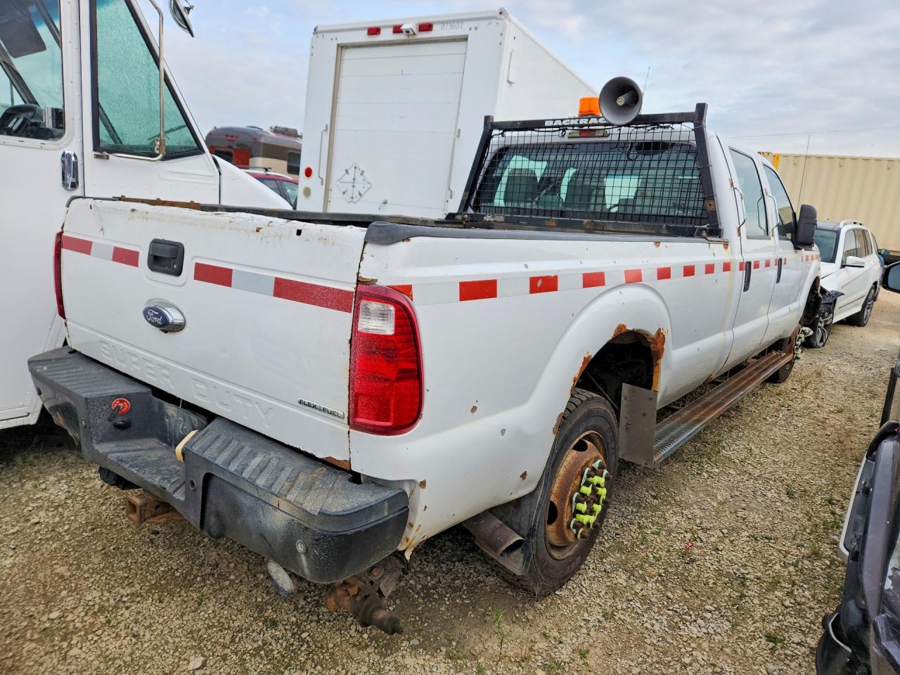2013 Ford F350 Super Duty White vin: 1FT8W3B6XDEB16092