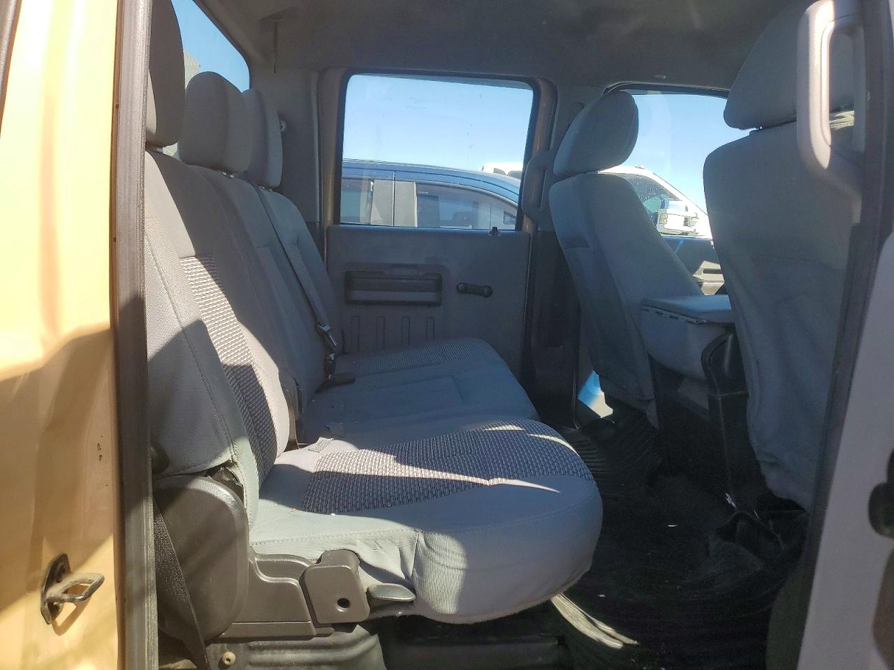 2015 Ford F350 Super Duty Tan vin: 1FT8W3B6XFED43205