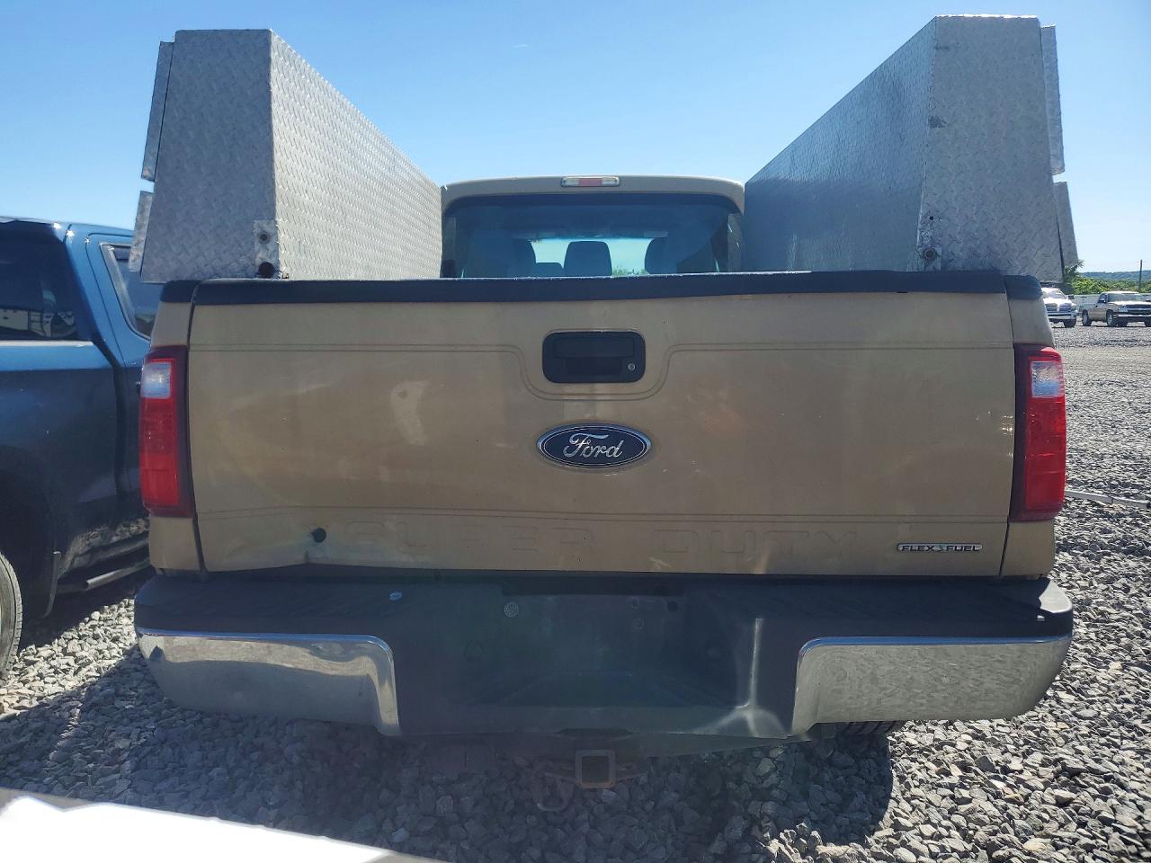 2015 Ford F350 Super Duty Tan vin: 1FT8W3B6XFED43205