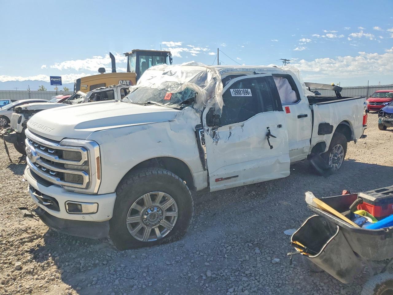 2024 Ford F350 Super Duty White vin: 1FT8W3BM6RED95613